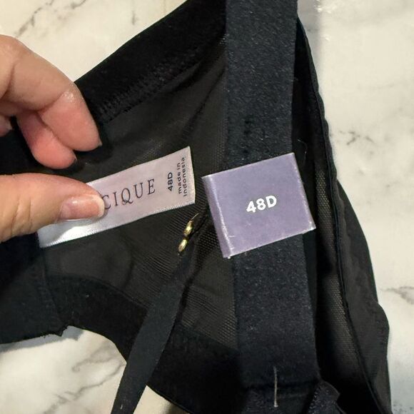 NEW Cacique Boost Balconette Bra Black Gold 48D Underwire Padded Black Lace - Picture 3 of 6